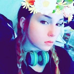 Meet your Posher, Rose